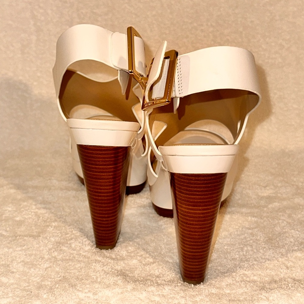 MICHAEL KORS
Carla Platform - Picture 4 of 5